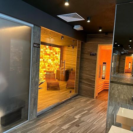 Baltic Comfort Spa Apartment With Free Pool, Saunas & Fitness - Kasprowicza 20 コウォブジェク エクステリア 写真