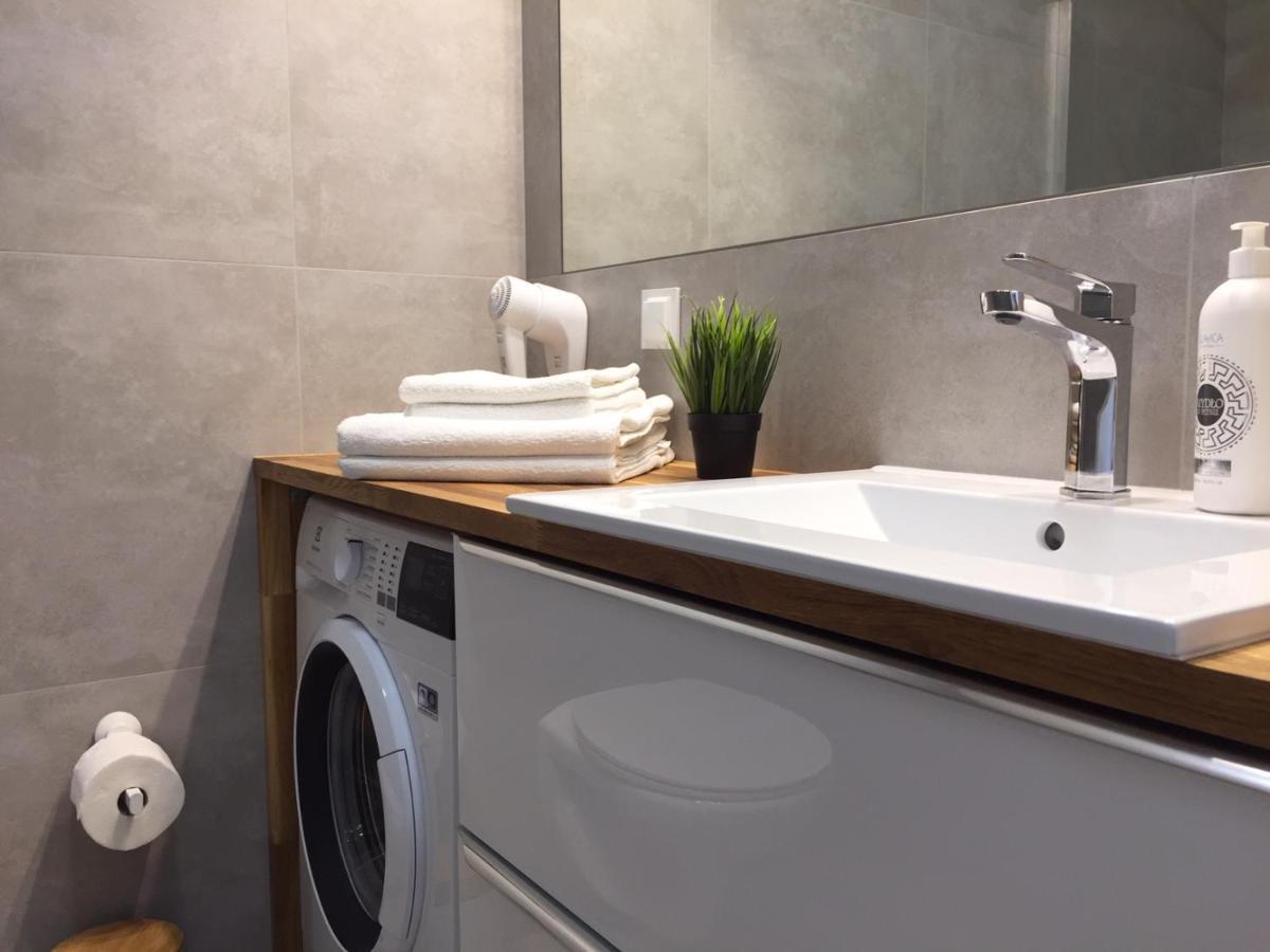 Baltic Comfort Spa Apartment With Free Pool, Saunas & Fitness - Kasprowicza 20 コウォブジェク エクステリア 写真