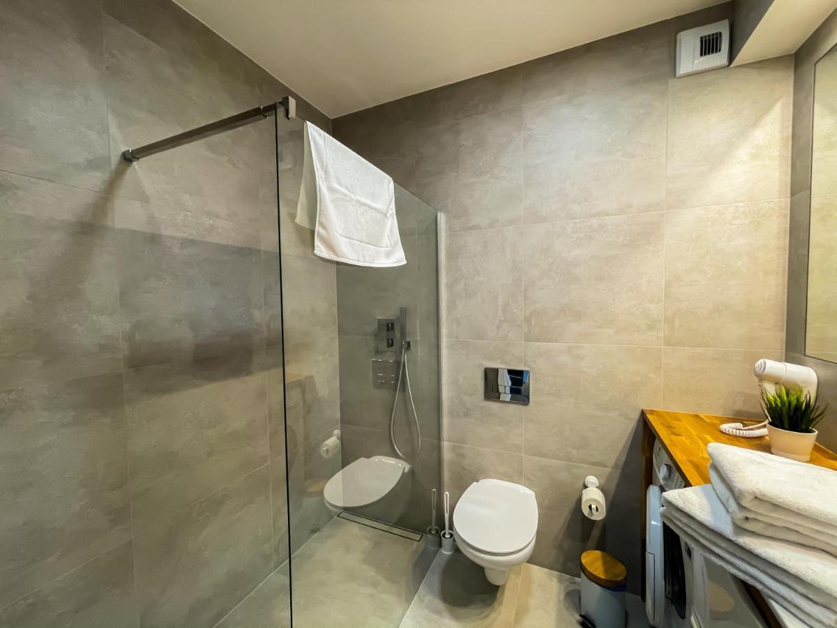 Baltic Comfort Spa Apartment With Free Pool, Saunas & Fitness - Kasprowicza 20 コウォブジェク エクステリア 写真