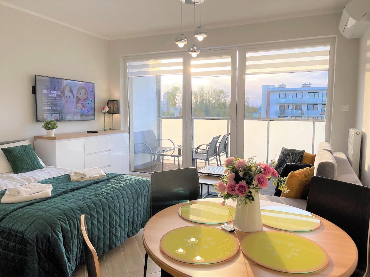 Baltic Comfort Spa Apartment With Free Pool, Saunas & Fitness - Kasprowicza 20 コウォブジェク エクステリア 写真