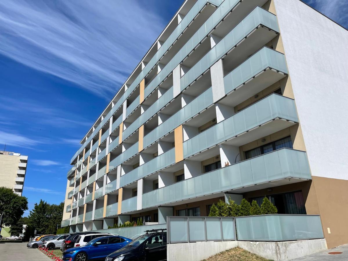 Baltic Comfort Spa Apartment With Free Pool, Saunas & Fitness - Kasprowicza 20 コウォブジェク エクステリア 写真