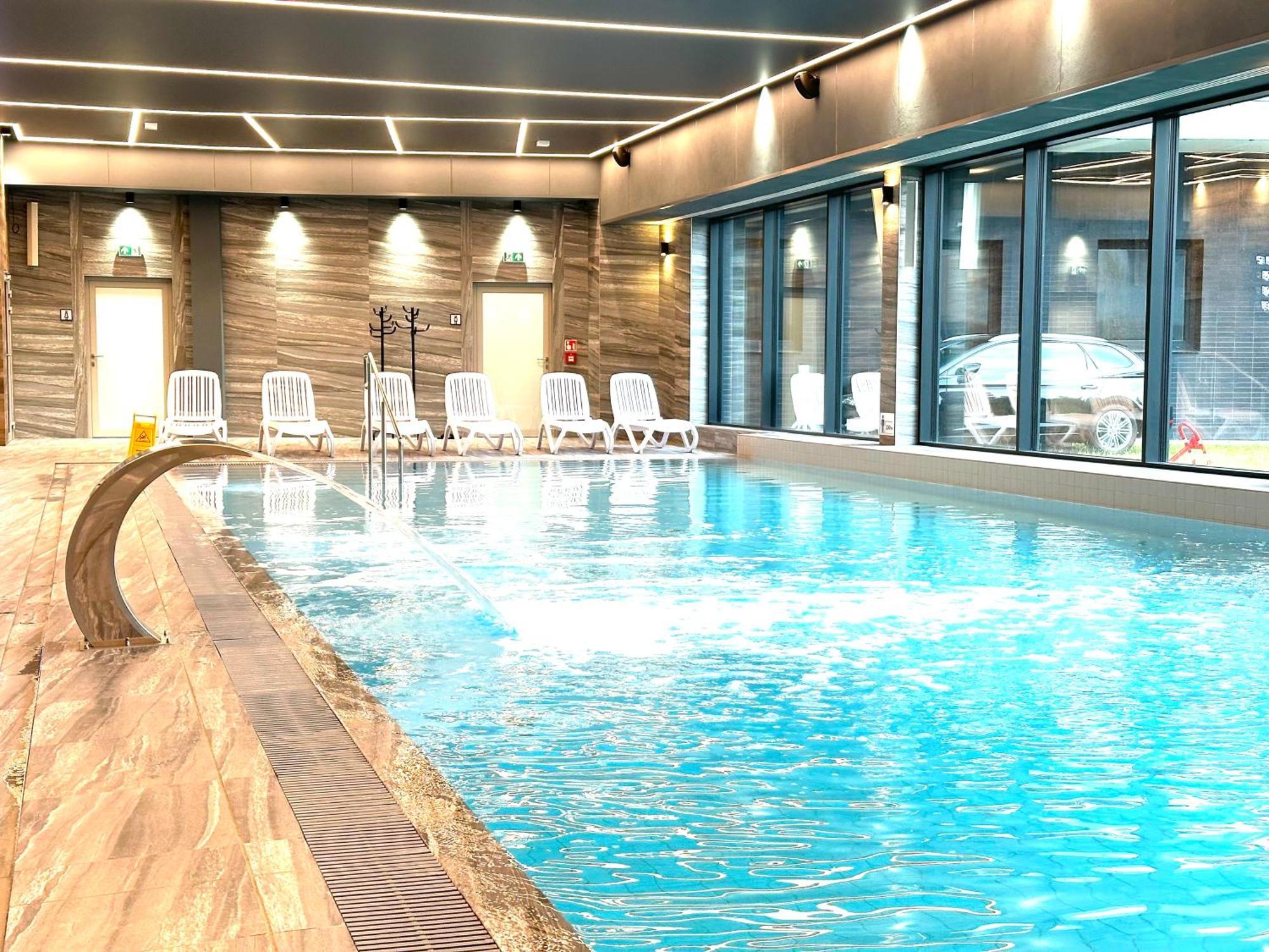 Baltic Comfort Spa Apartment With Free Pool, Saunas & Fitness - Kasprowicza 20 コウォブジェク エクステリア 写真